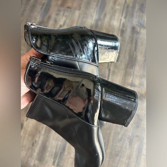 EUC Adrianna Papell Black Ankle Boots Blck in Size 9 - Picture 12 of 12